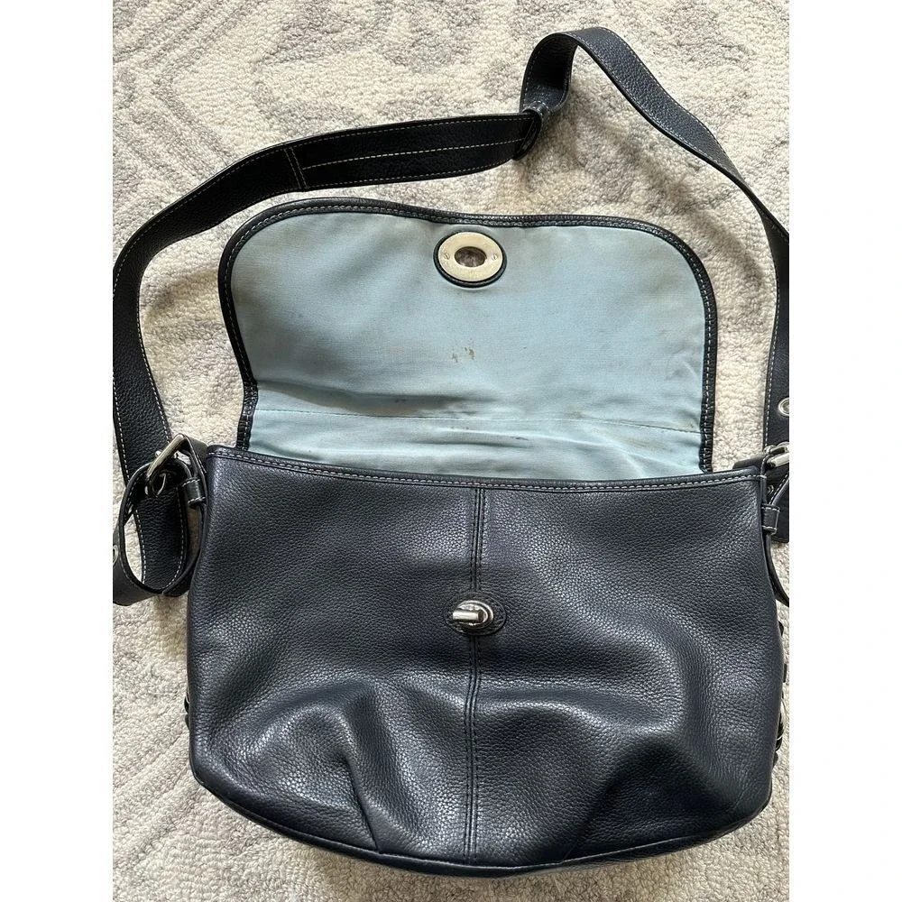 Coach Black Pebbled Leather Crossbody Turnlock Flap Messenger Silver Hardware